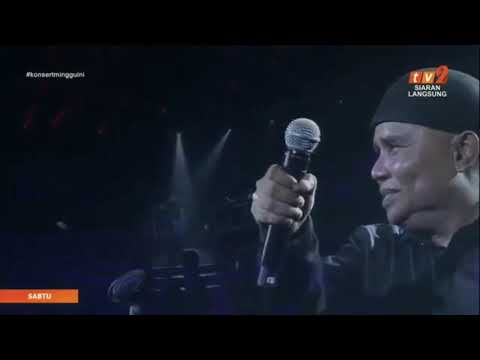 Ukays Reunion2019-Sudah Tiada Tunasnya_Amir Uk's mulai sebak bila penonton seluruh auditorium nyanyi