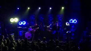UNKNOWN MORTAL ORCHESTRA - &quot;Shakedown Street&quot; (Grateful Dead cover) 12/30/16