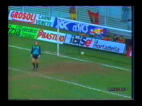 1989 (February 7) Werder Bremen (West Germany) 1-USSR 1 (Friendly).avi