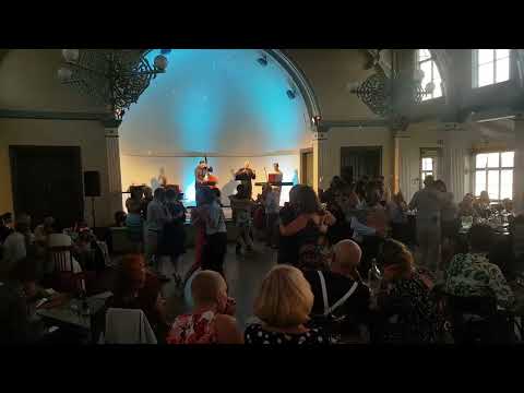 Tango! Kontsert ja milonga Haapsalu kuursaalis 05.08. 2021. Laul Erkki Otsman, host Liina Viiret.