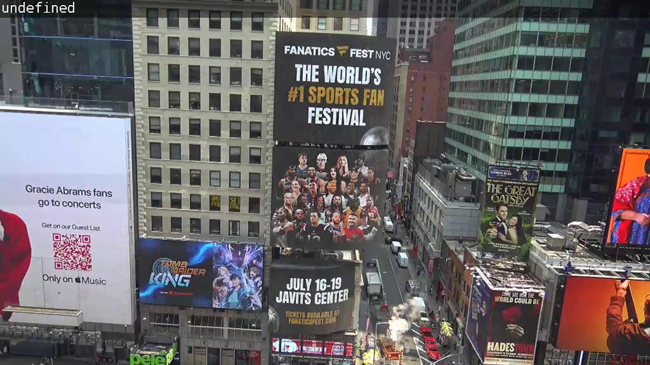 Live webcam view of Times Square Live Cam