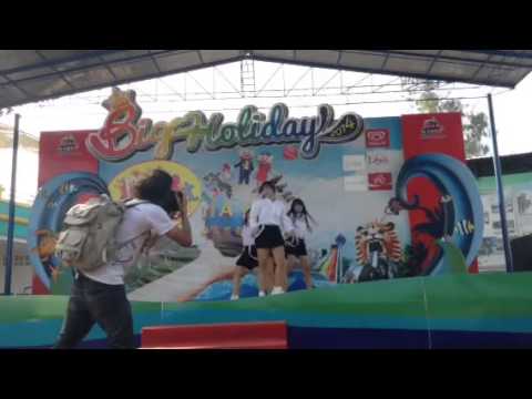 140419 Crazy Queen cover Apink - Mr.Chu + No No No @สวนสยาม