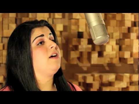 Alexsia Louca & Paul White - Grenade (Bruno Mars Acoustic Cover)