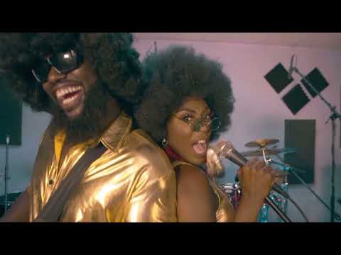 Auntie Hammy “Back” featuring Songstress4lyfe Official Video