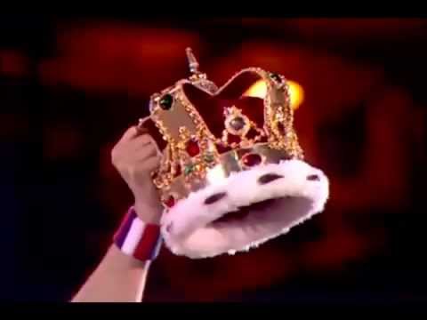 download lagu mp3 mp4 Freddie Mercury Wearing Crown, download lagu Freddie Mercury Wearing Crown gratis, unduh video klip Freddie Mercury Wearing Crown