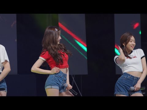 [4K] 180525 에이프릴 윤채경 '미스터 (MR.)' 커버 직캠 by 도라삐 @ 덕성여대 축제
