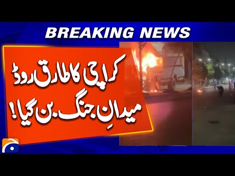 Massive Customs Raid in Karachi! Smuggled Clothes & Items Seized from Tariq Road 🚨