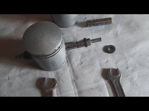 Иж планета клинит поршень