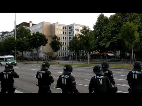 Antifa vs Polizei G20HH17 - ICH HAB POLIZEI