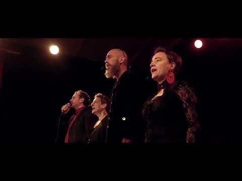 Les Chanteurs Révolutionnaires Supersoniques - La Rue Des Lilas