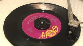Isn't She Pretty-The Temptations.wmv