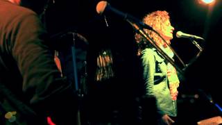 Dulzura Distante -  Ana Prada en Rio Arriba