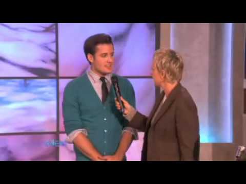 Nick Pitera - A whole new world  - live on a american talkshow