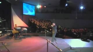 [1-2 de 19] Marco Barrientos - Que todos los pueblos te alaben / Santo y Poderoso