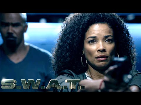 S.W.A.T. | Hondo Teaches Nichelle How To Shoot