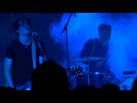 The Virginmarys - Kill The Messenger - Live (new song) Manchester 2013