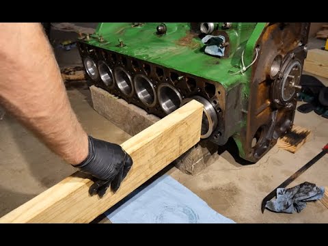 Installation of 1967 John Deere 4020 Cylinder Liners and Pistons