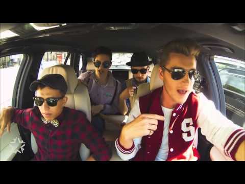 Песня она поет шалалала. Актриса которая снималась в клипе с воробьевым. Сумасшедшая но она моя. Песня она поет шалалала. Песня она поет шалалала.