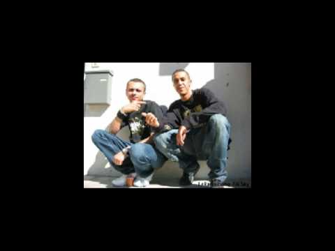 Kalash L'afro - Fait de la place Feat Les microbes