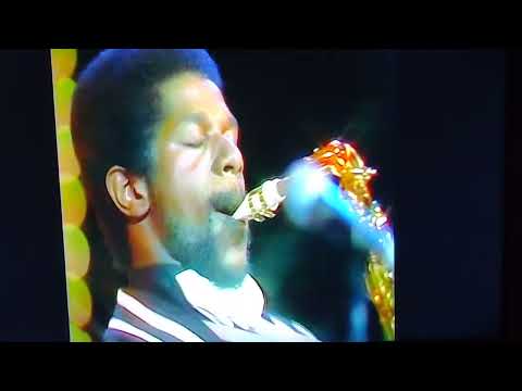 Kool & The Gang Hollywood Swinging 1974 Live