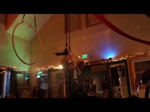Jennuine on Trapeze - Stay with me