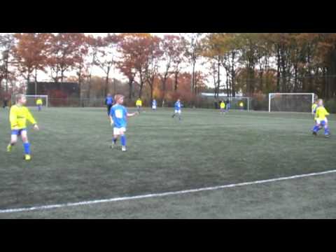 30-10-2010 Avanti '31 E1 - Blauw Geel '38 E1