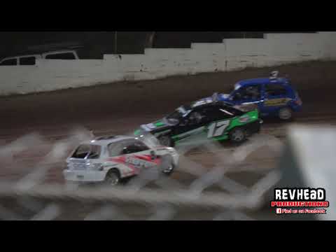 Junior Sedans - Final - Gympie Speedway - 28/11/2020