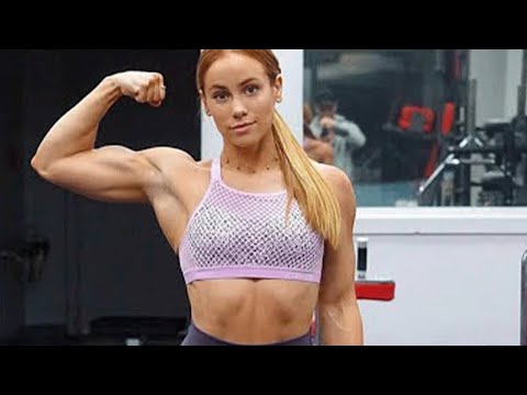 HER BICEPS WON'T STOP GROWING 😱💪