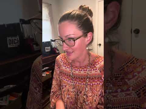 Seaside Shuffle by Terry Dactyl and The Dinosaurs (Cover by Laura McKee)