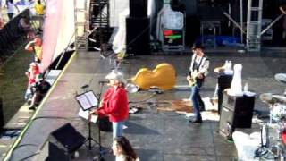 Dwight Yoakam -Under Your Spell Again