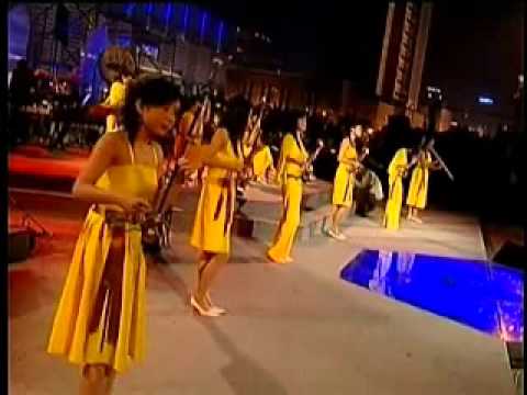 The Shades Of City - 12 Girls Band