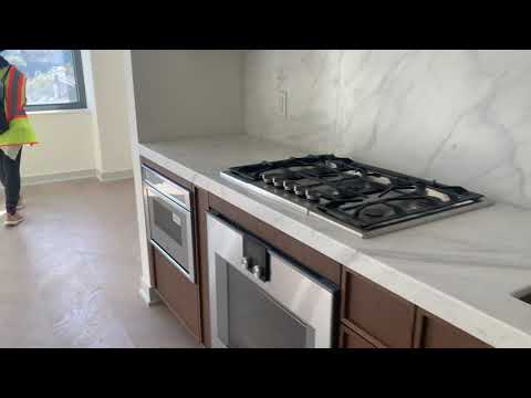 85 Jay st 6J $965,000 631sf 1bed