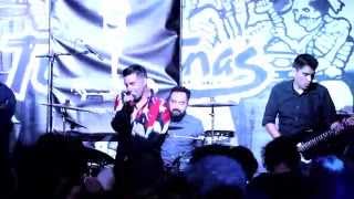 Strangeways - Still ill / Bigmouth Strikes Again / Vicar in a Tutu - The Smiths/Morrissey