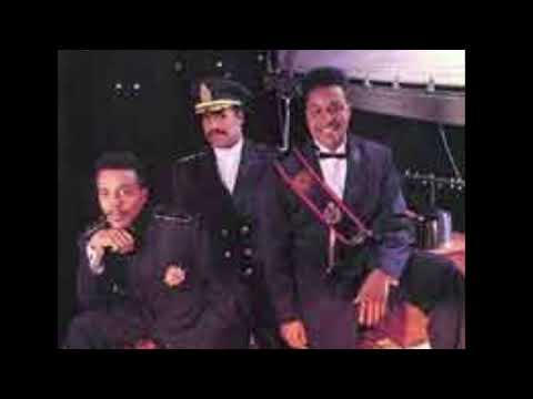 Desvendando Samples - Surface VS Dina