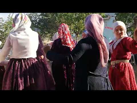 Müzisyen Özlem Ökten AKŞEHİR düğünü Çakıllar köyü Mahallesi Emre & Sultan çiftinin nişanı