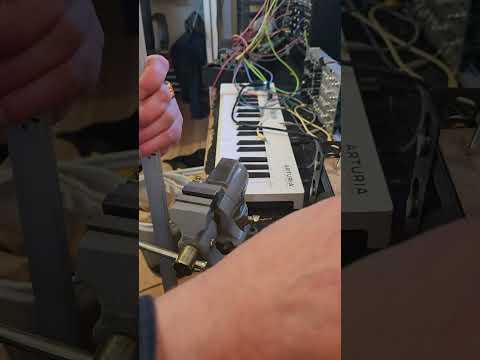 Custom Eurorack case build - Part 3 cutting and fitting rails