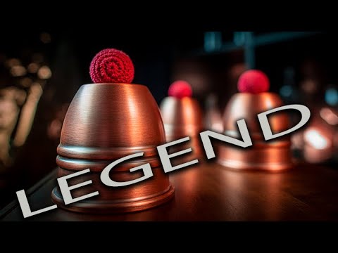 Voir la vidéo LEGEND Cups And Balls - Cuivre / Vieilli - Murphy's Magic