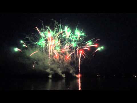 Feux d'artifice Grandson 13mai2011 Sugyp sa