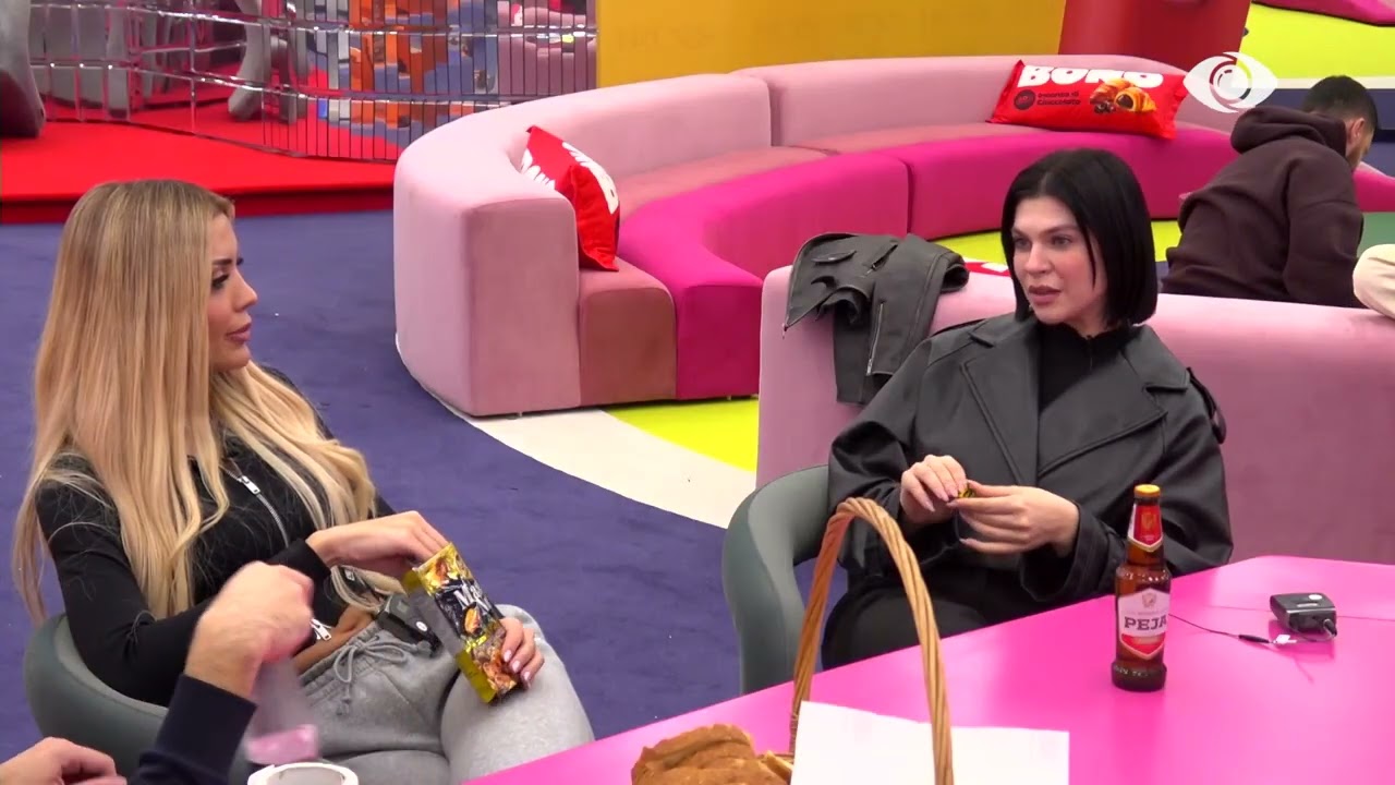 Lore këshillon Angelon: Nëse një marrëdhënie të çon të humbësh veten nuk është për ty