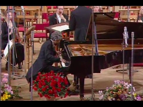 Vladimir Feltsman plays Schnittke Concerto for Piano and Strings - video 1991