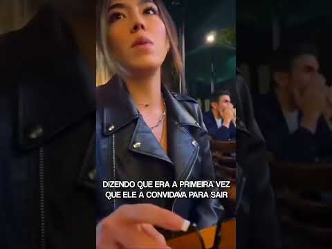 Jovem fica indignada quando ele pede para dividir a conta