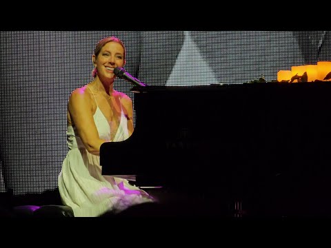 SARAH MCLACHLAN in 4K - FULL SHOW (UP CLOSE) - FUMBLING 30TH ANN.TOUR - ARTPARK, LEWISTON NY -061824
