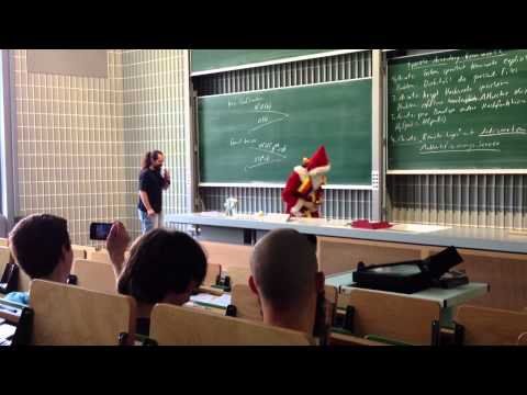 Deutscher Weihnachtsmann in Vorlesung Sicherheit am Karlsruher Institut für Technologie 18.06.12