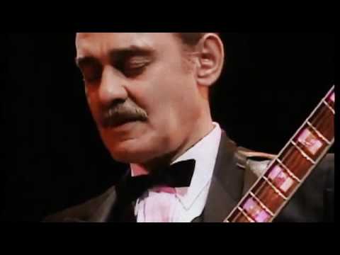 Oscar Peterson and Joe Pass !!! Sushi Blues !!! LIVE !!!