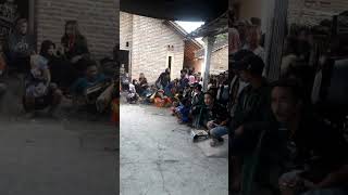 Download lagu apes!!! barongan kepruk terjatuh nimpa penonton mp3