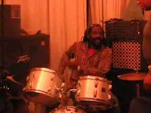 Kologbo - Afrobeat drum lesson