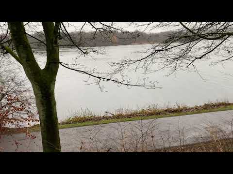 Hespertalbahn am Baldeneysee