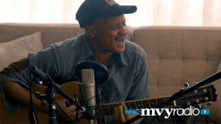 Son Little performs &quot;O Me O My&quot; for mvyradio