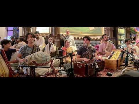 Yogindra Das (Bhakti Brothers) New Tune - Kirtan 50 2025 New Year Eve -