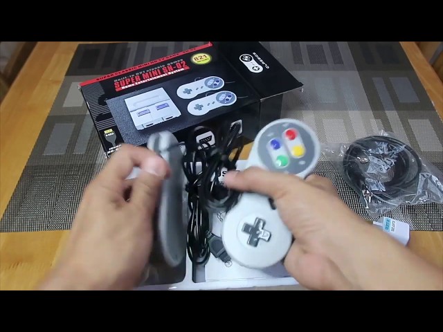 MINI CONSOLE - HD 821 JEUX et HDMI in Other in City of Montréal